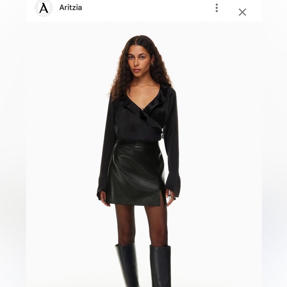 Aritzia Dresses & Skirts - Aritzia (Wilfred) Women's Patio Mini Skirt